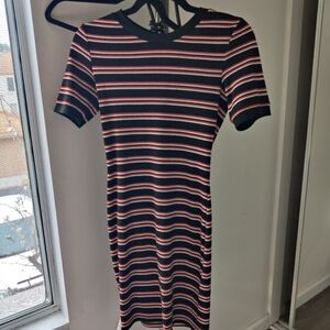 Divided striped 90s style dress size 6
